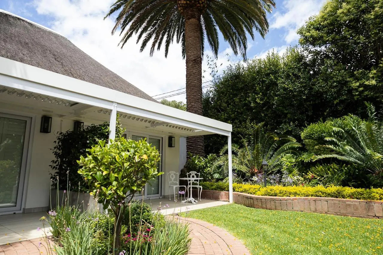 Cape Village Lodge Durbanville 4*,
