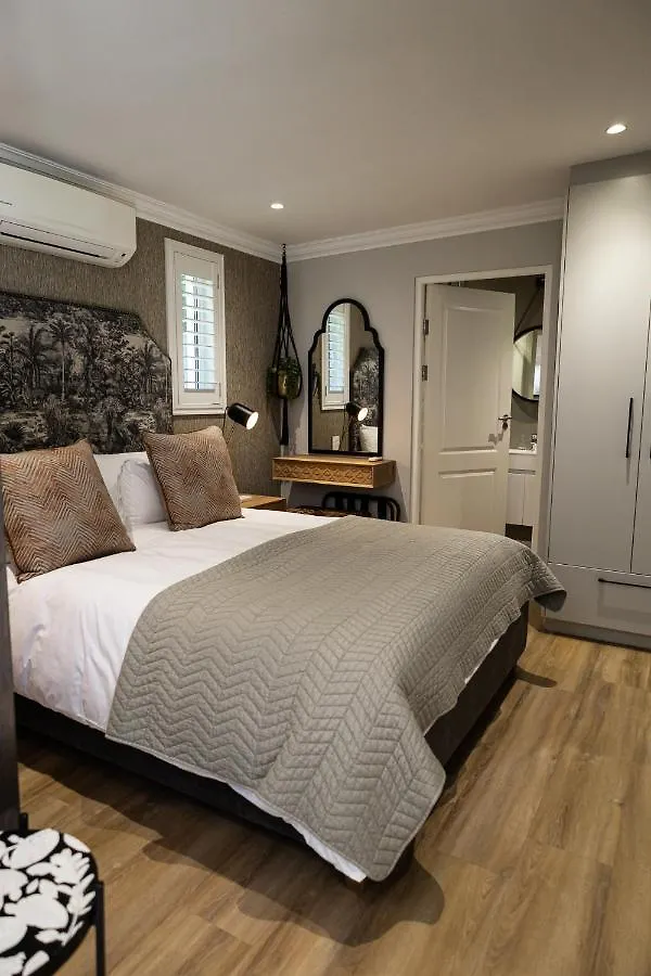 Cape Village Lodge Durbanville
