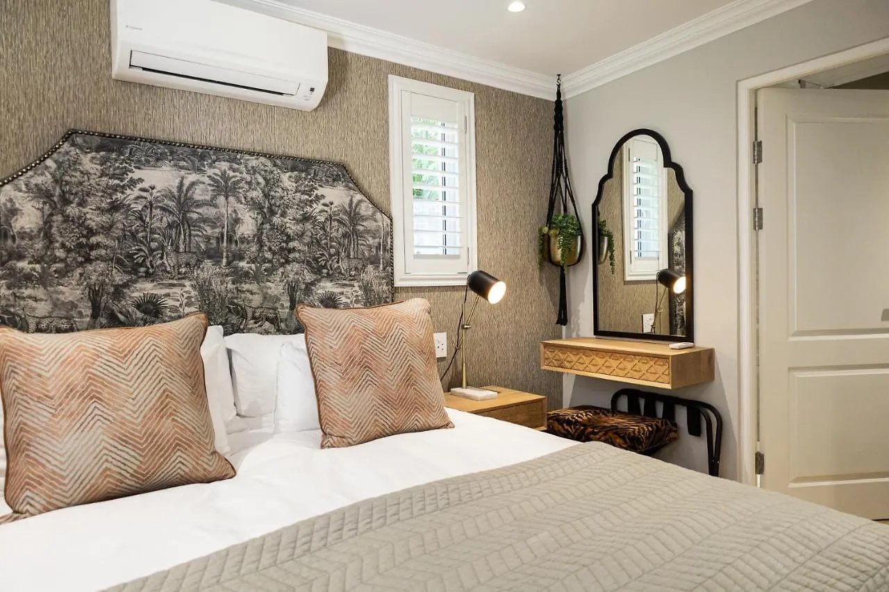 Cape Village Lodge Durbanville Bed & Breakfast
