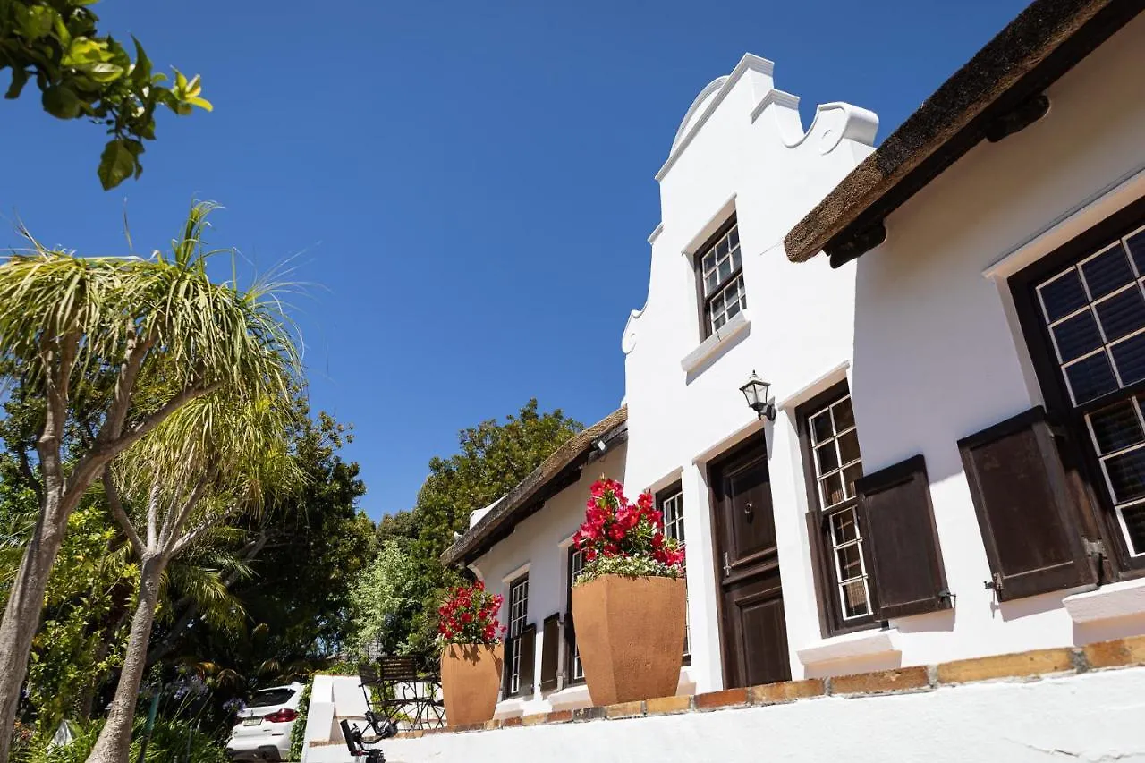 Bed & Breakfast Cape Village Lodge Durbanville